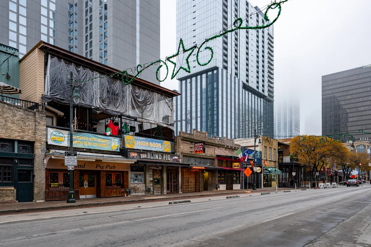 Austin, TX
