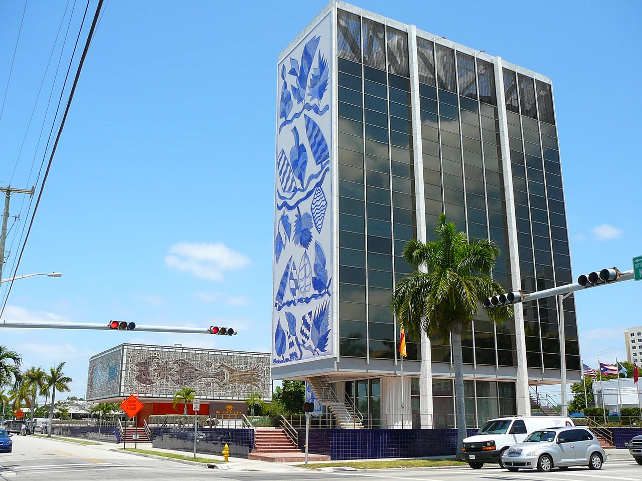 The en:Bacardi building in en:Midtown Miami from en:Biscayne Boulevard 5/16/2008