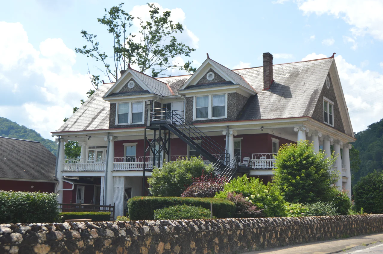 Northern side and front of the Glen Ferris Inn, located along U.S. Route 60 at Glen Ferris, West Virginia, United States.  Built in 1815 and significantly expanded in 1915, it is listed on the National Register of Historic Places.