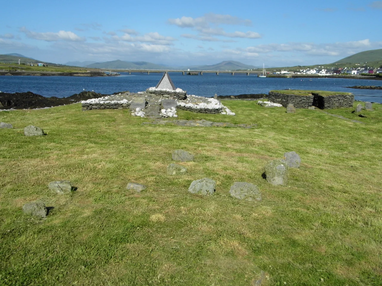 County Kerry, Illaunloughan Early Medieval Ecclesiastical Site.