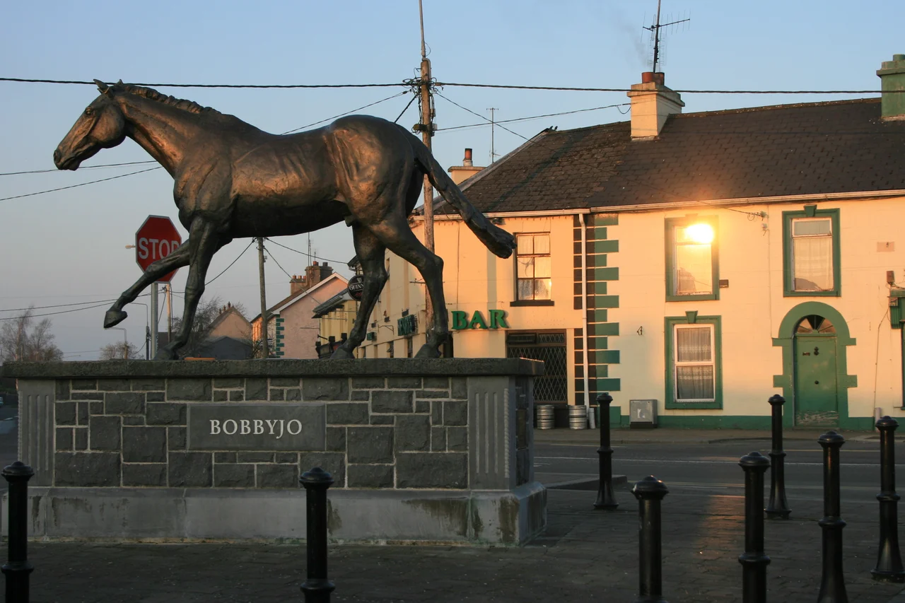 Statue of racehorse in Mountbellew.