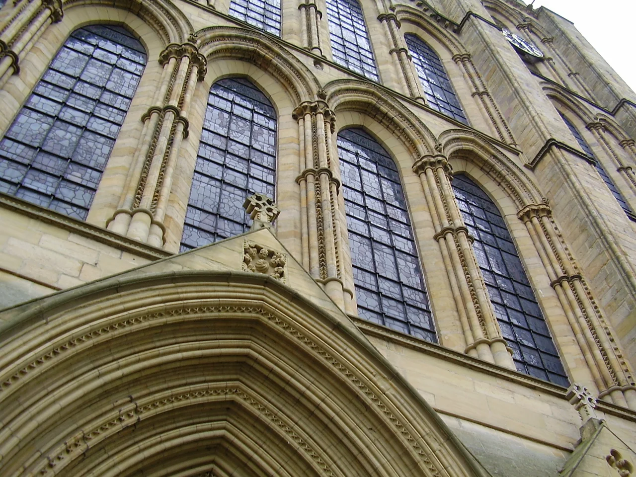 Detail of the western façade of Ripon Cathedral.