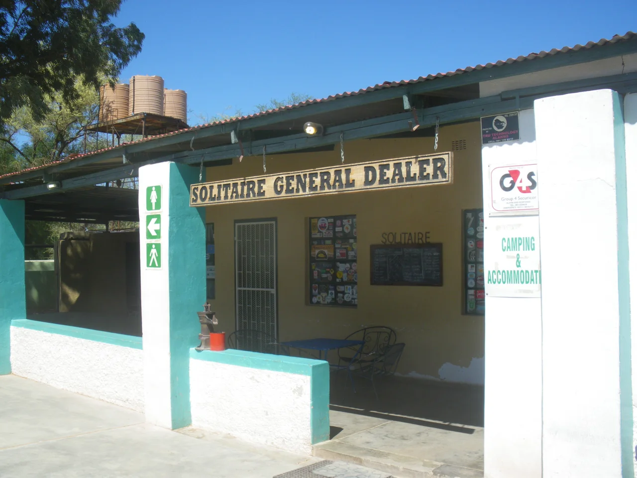 en:Solitaire, Namibia, town of en:Namibia.