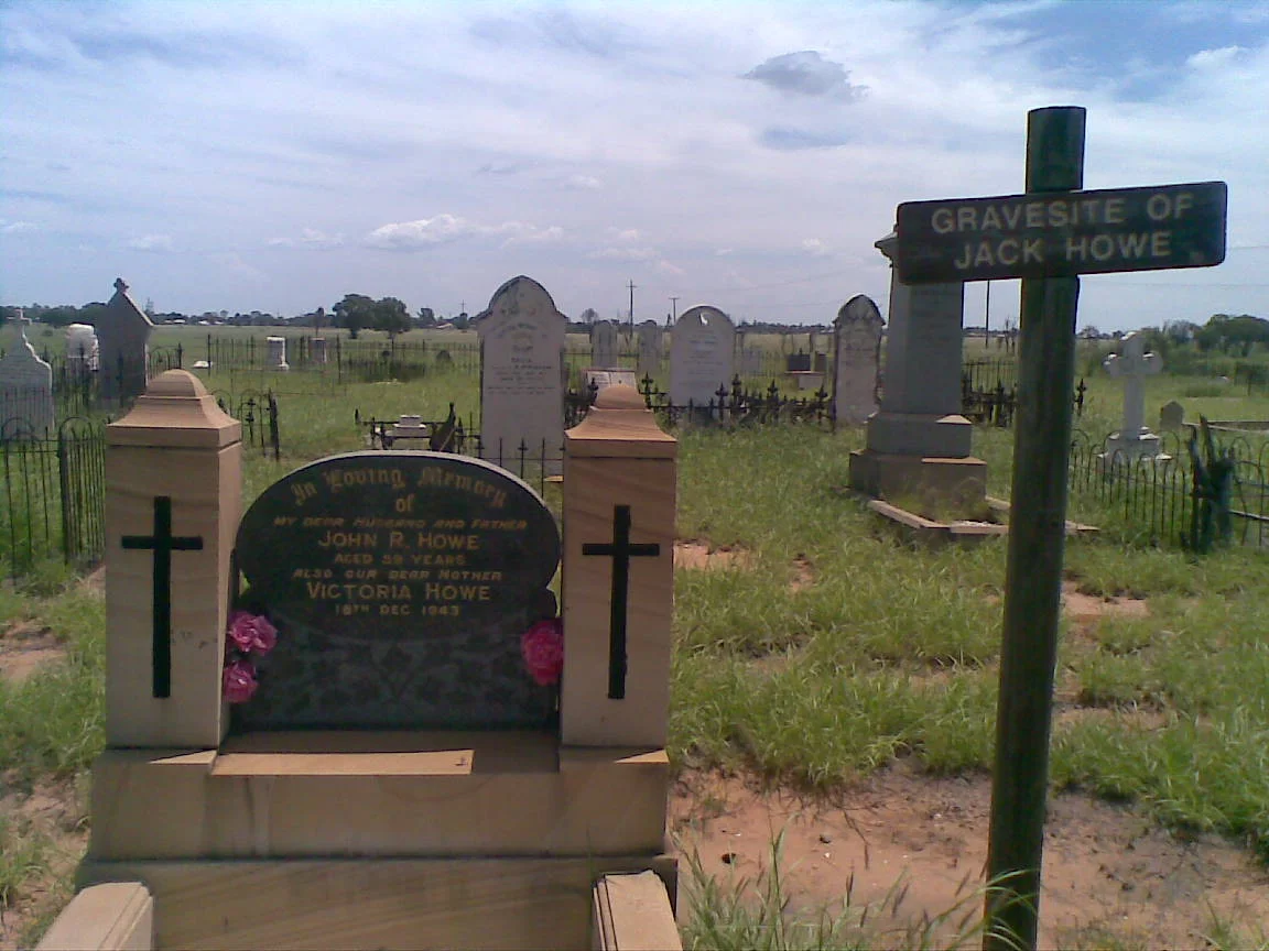 Gravesite of Jack Howe in Blackall, Queensland