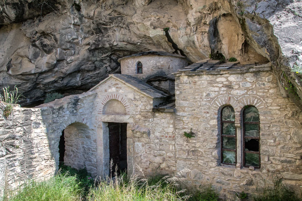 Daveli Cave "Daveli Cave"