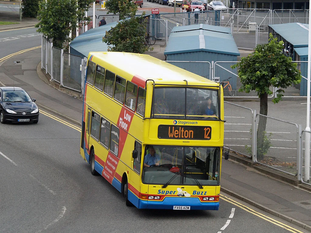 Stagecoach Lincoln 16920 FX55 AZW, a Volvo B7TL built 2005 with an East Lancashire Vyking DPH47/30F body on Pelham Street, Lincoln heading for Lincoln Central Bus Station. Friday 11th July 2008