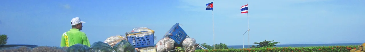 Thai-Cambodian border at Het Lek