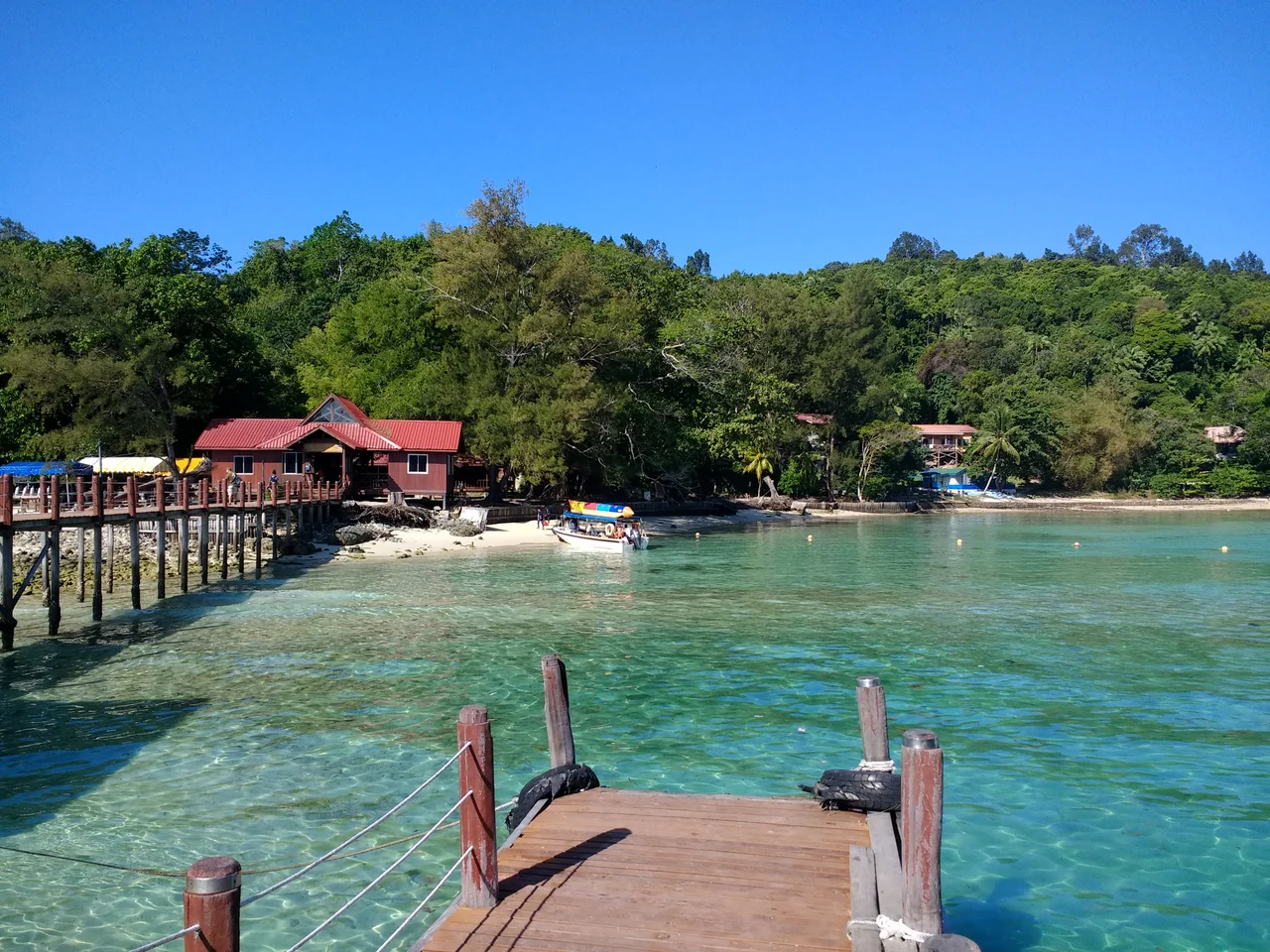 Sapi Island in Tunku Abdul Rahman National Park.