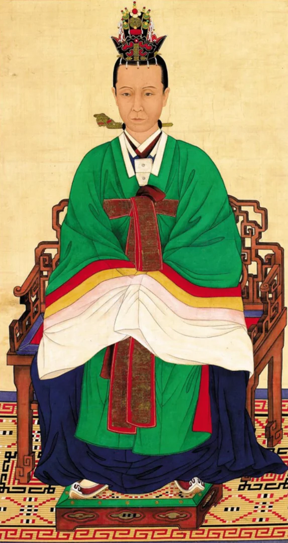 Queen Sinjeong. Regency : 1863-1873 (Monarch : King Gojong of Joseon) ; Grand Queen Dowager of Joseon : reign 1857 - 1890